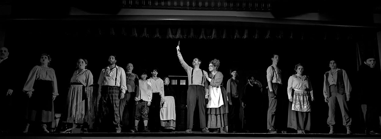 SWEENEY ON STAGE